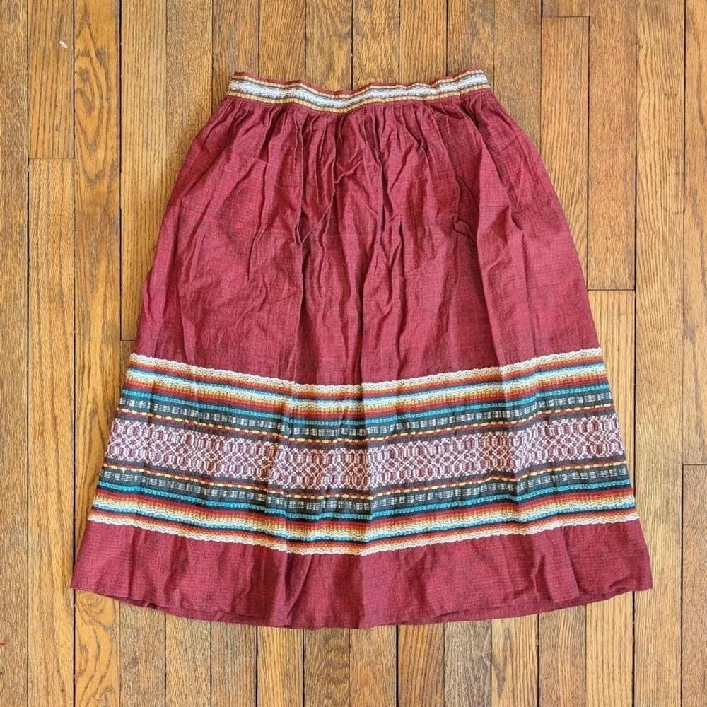 Vintage 60's Guatemalan Folk Skirt With Tapestry Detail